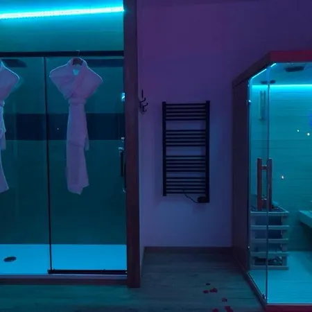 情趣酒店 Les Nids Guerandais - Loverooms 盖朗德